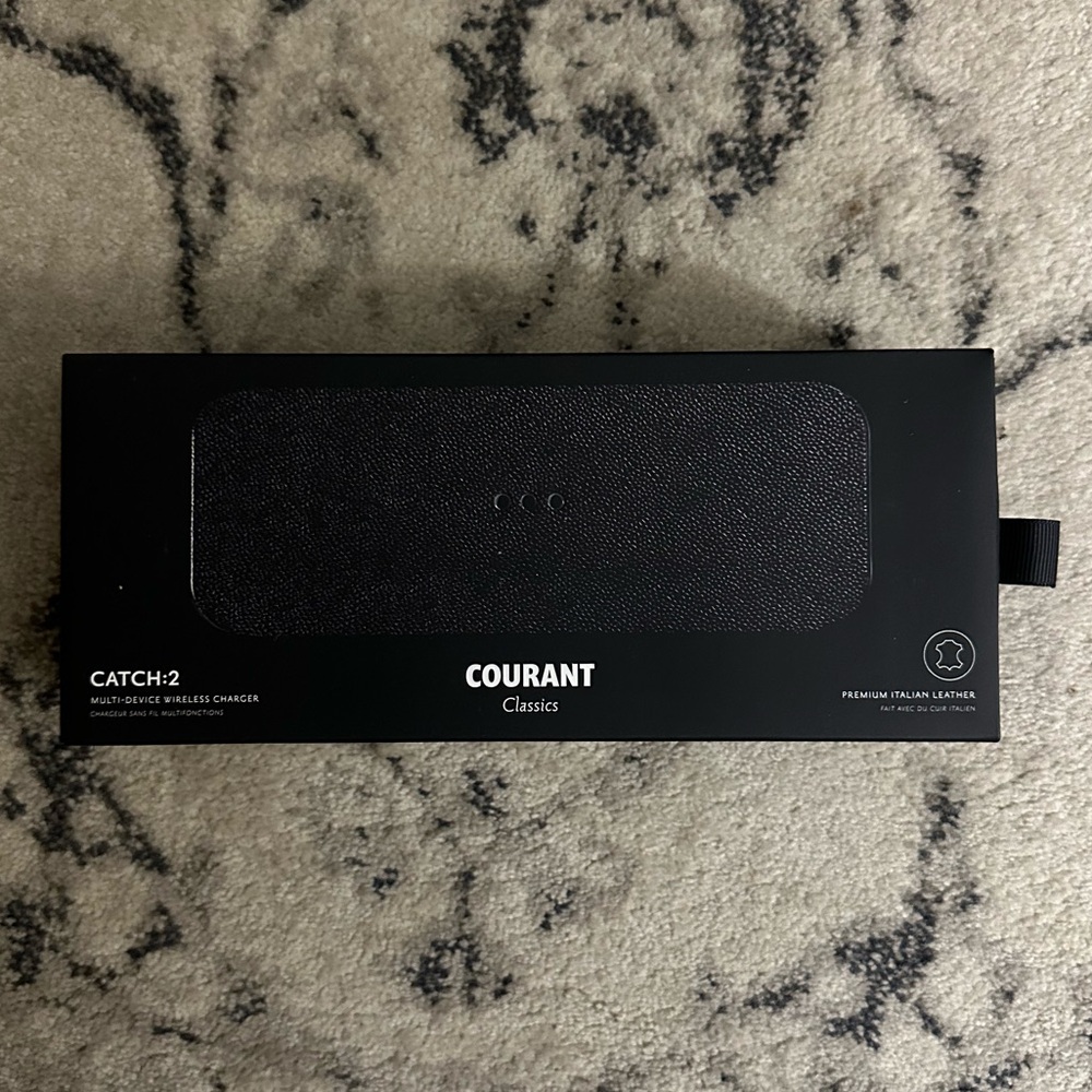 Courant catch 2 multi-device wireless charger